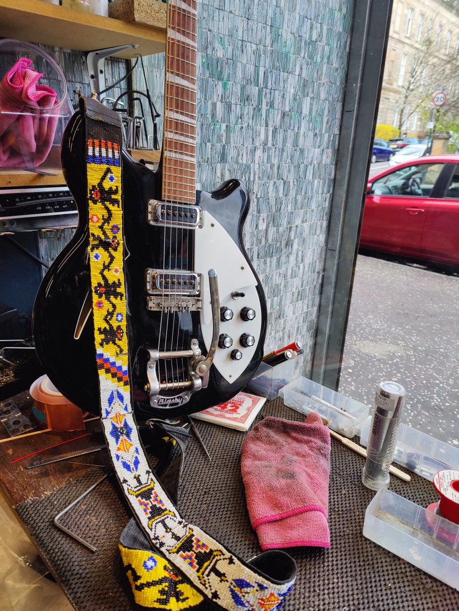 Rickenbacker - jimmyegypt.com